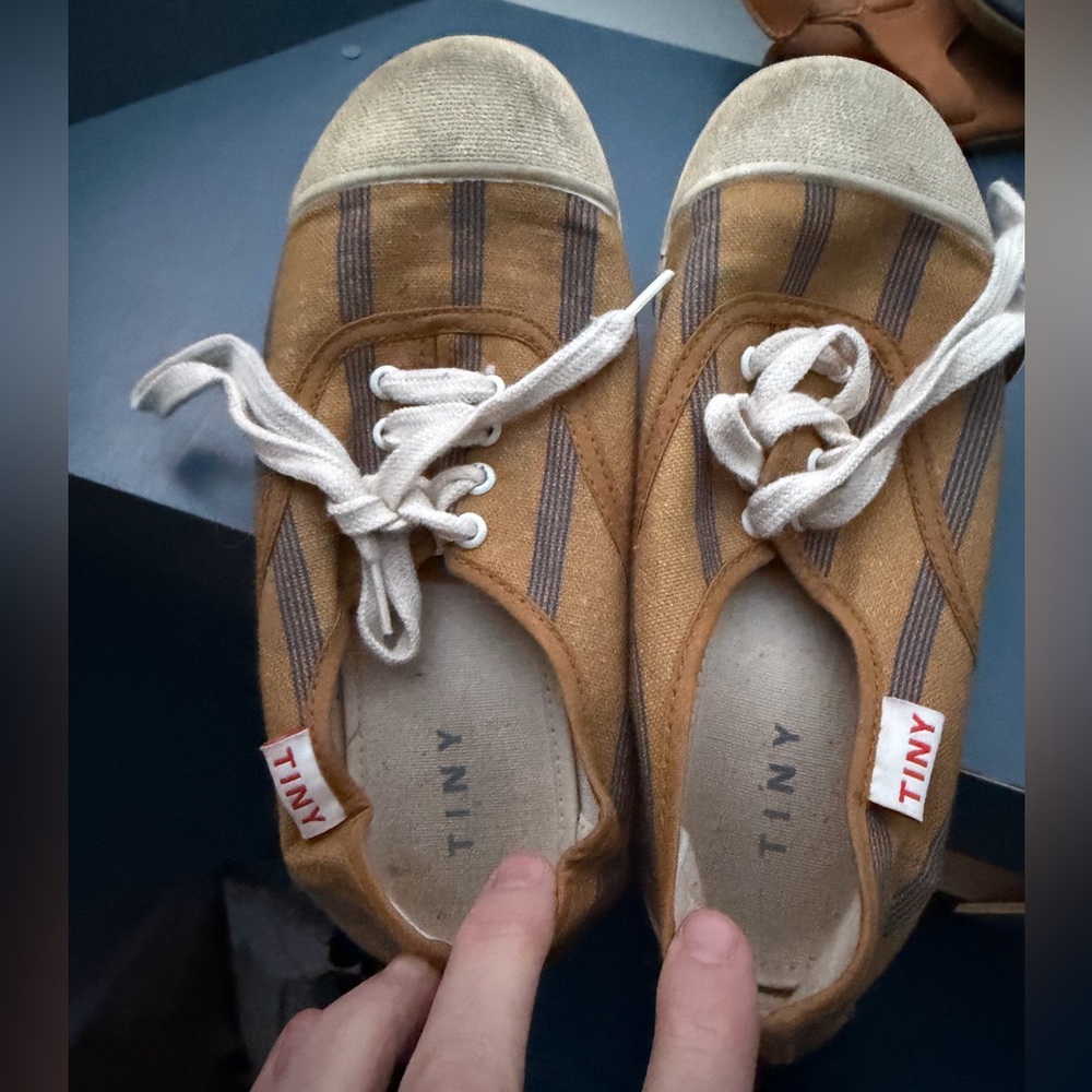 Tiny Cottons Striped Canvas Sneakers kids size 33
